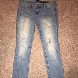 Hollister Super Skinny Jeans